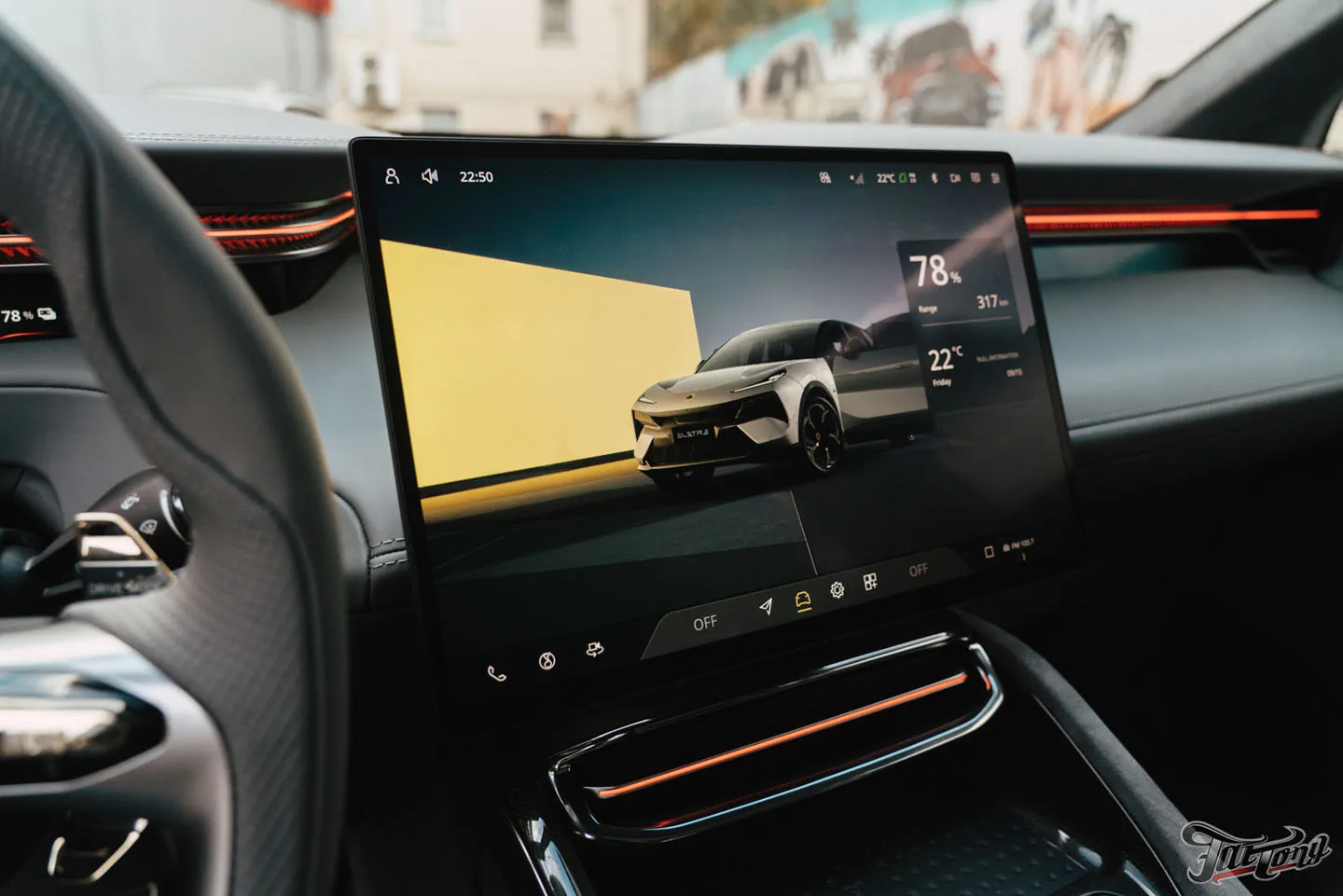Обзор нового электрокроссовера Lotus Eletre R+, окрас бамперов и оклейка полиуретаном